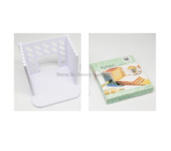 BREAD SLICER White